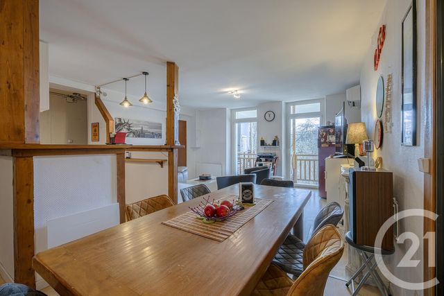 Appartement T3 à vendre - 3 pièces - 85.0 m2 - RUMILLY - 74 - RHONE-ALPES - Century 21 Confiance Services