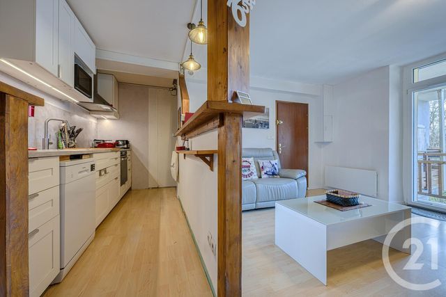 Appartement T3 à vendre - 3 pièces - 85.0 m2 - RUMILLY - 74 - RHONE-ALPES - Century 21 Confiance Services