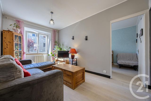 Appartement F3 à vendre - 3 pièces - 53.94 m2 - RUMILLY - 74 - RHONE-ALPES - Century 21 Confiance Services