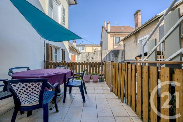 Appartement F3 à vendre - 3 pièces - 53.94 m2 - RUMILLY - 74 - RHONE-ALPES - Century 21 Confiance Services