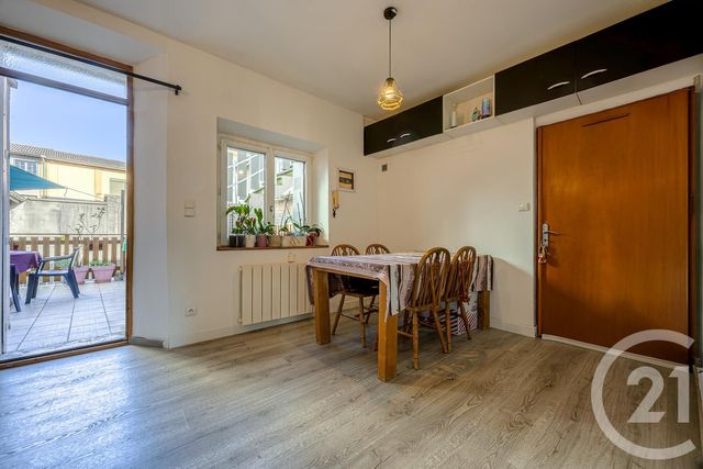 Appartement F3 à vendre - 3 pièces - 53.94 m2 - RUMILLY - 74 - RHONE-ALPES - Century 21 Confiance Services