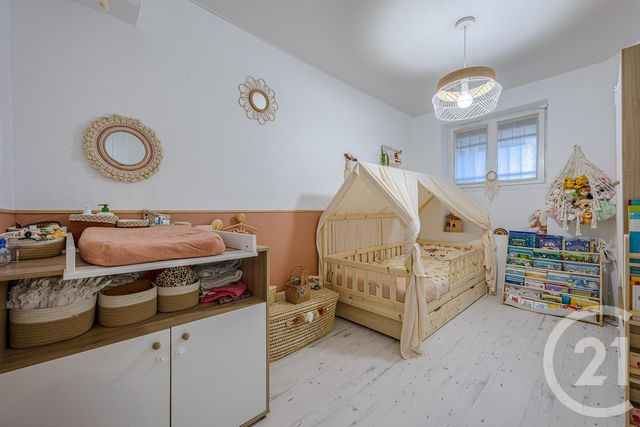 Appartement F3 à vendre - 3 pièces - 57.11 m2 - RUMILLY - 74 - RHONE-ALPES - Century 21 Confiance Services