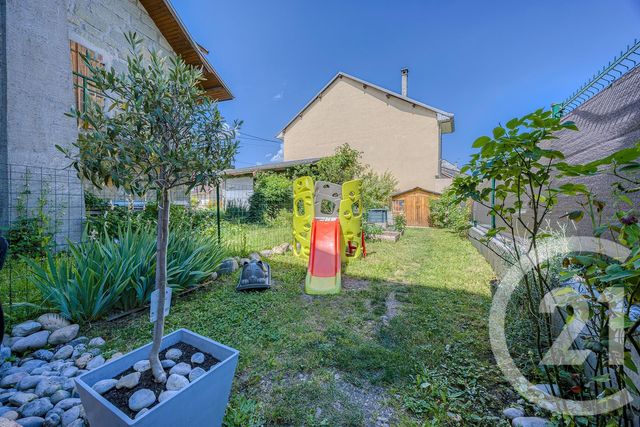 Appartement F3 à vendre - 3 pièces - 57.11 m2 - RUMILLY - 74 - RHONE-ALPES - Century 21 Confiance Services