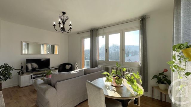 Appartement F3 à vendre - 3 pièces - 59.19 m2 - RUMILLY - 74 - RHONE-ALPES - Century 21 Confiance Services
