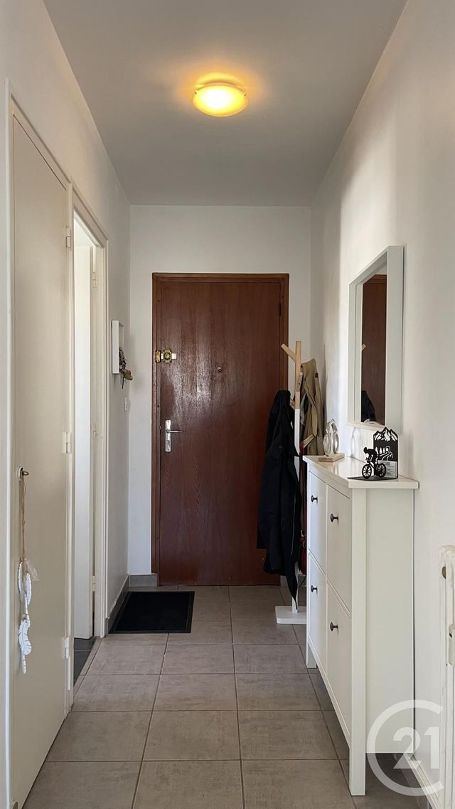 Appartement F3 à vendre - 3 pièces - 59.19 m2 - RUMILLY - 74 - RHONE-ALPES - Century 21 Confiance Services