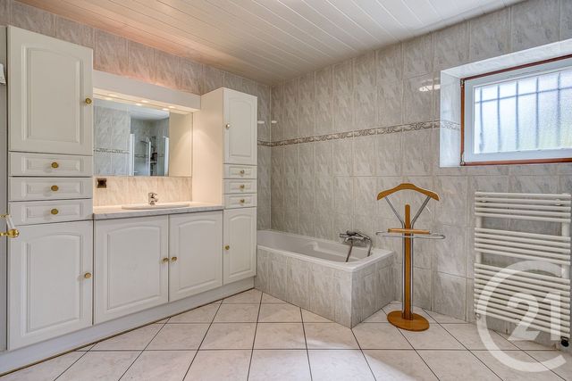 maison à vendre - 5 pièces - 138.0 m2 - BLOYE - 74 - RHONE-ALPES - Century 21 Confiance Services