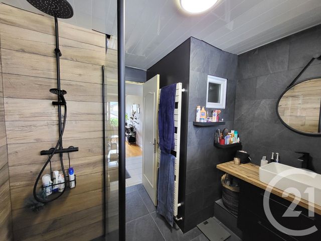 Appartement F4 à vendre - 4 pièces - 92.4 m2 - RUMILLY - 74 - RHONE-ALPES - Century 21 Confiance Services