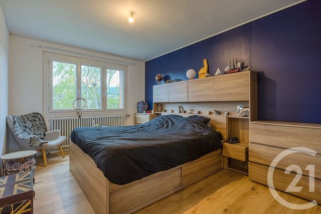Appartement F4 à vendre - 4 pièces - 92.4 m2 - RUMILLY - 74 - RHONE-ALPES - Century 21 Confiance Services