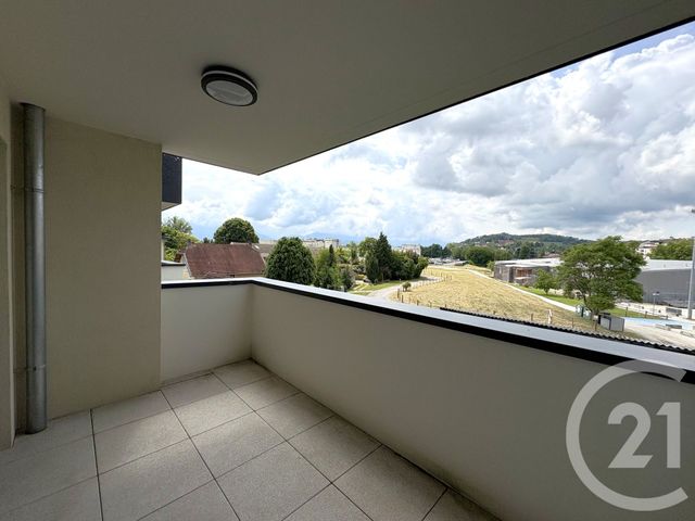Appartement T2 à louer - 2 pièces - 46.45 m2 - RUMILLY - 74 - RHONE-ALPES - Century 21 Confiance Services