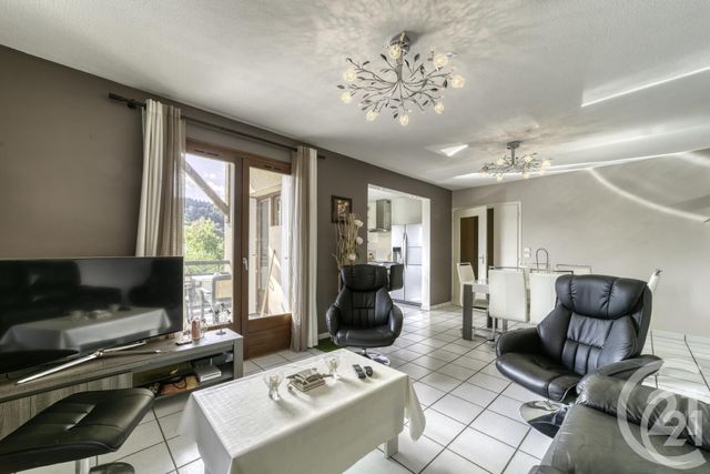 Appartement F3 à vendre - 3 pièces - 67.95 m2 - RUMILLY - 74 - RHONE-ALPES - Century 21 Confiance Services