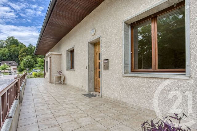 Appartement F4 à vendre - 4 pièces - 128.77 m2 - ALBY SUR CHERAN - 74 - RHONE-ALPES - Century 21 Confiance Services