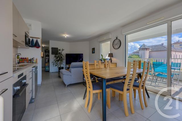 Appartement F3 à vendre - 3 pièces - 67.0 m2 - RUMILLY - 74 - RHONE-ALPES - Century 21 Confiance Services