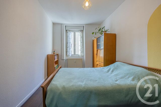 Appartement F3 à vendre - 3 pièces - 68.8 m2 - RUMILLY - 74 - RHONE-ALPES - Century 21 Confiance Services