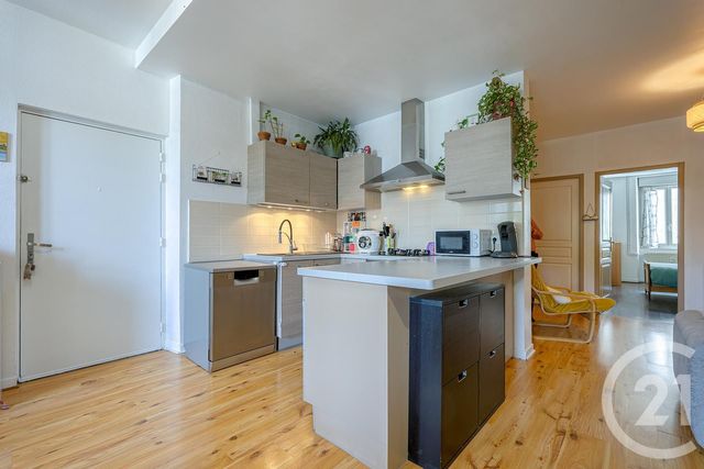 Appartement F3 à vendre - 3 pièces - 68.8 m2 - RUMILLY - 74 - RHONE-ALPES - Century 21 Confiance Services