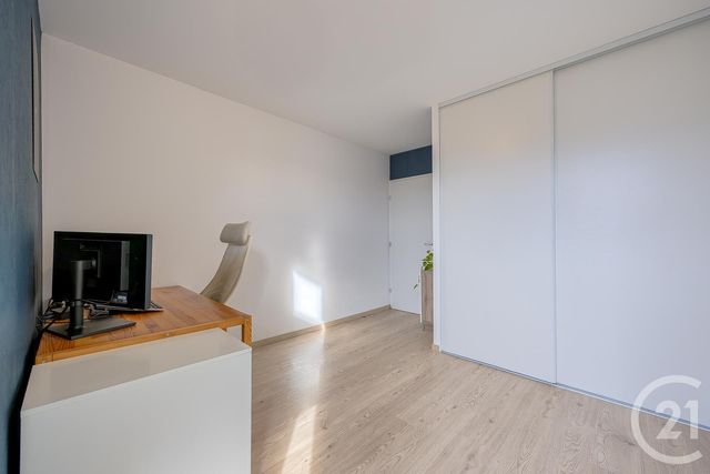 Appartement F4 à vendre - 4 pièces - 78.69 m2 - SALES - 74 - RHONE-ALPES - Century 21 Confiance Services
