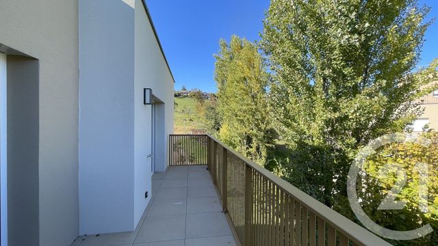 Appartement T3 à vendre - 3 pièces - 62.0 m2 - RUMILLY - 74 - RHONE-ALPES - Century 21 Confiance Services