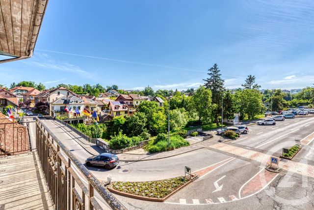 Afficher la photo en grand Appartement F3 à vendre - 3 pièces - 69.76 m2 - RUMILLY - 74 - RHONE-ALPES - Century 21 Confiance Services