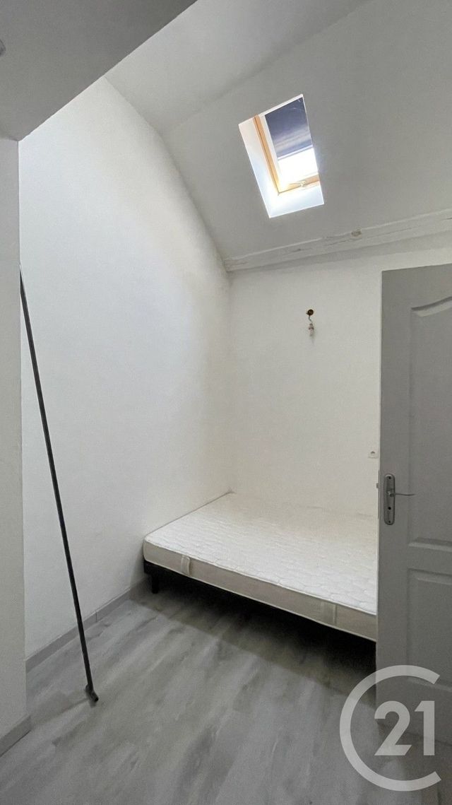 Appartement F5 à vendre - 5 pièces - 81.4 m2 - RUMILLY - 74 - RHONE-ALPES - Century 21 Confiance Services