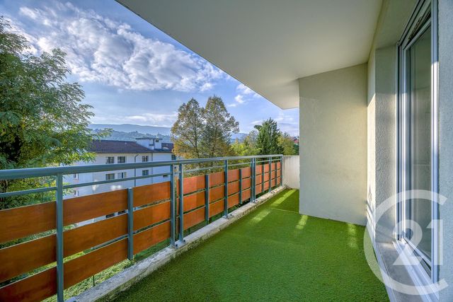 Appartement F3 à vendre - 3 pièces - 63.17 m2 - RUMILLY - 74 - RHONE-ALPES - Century 21 Confiance Services