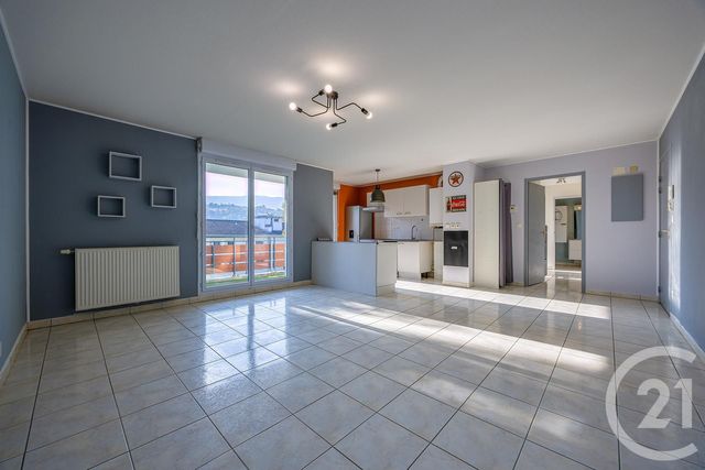 Appartement F3 à vendre - 3 pièces - 63.17 m2 - RUMILLY - 74 - RHONE-ALPES - Century 21 Confiance Services