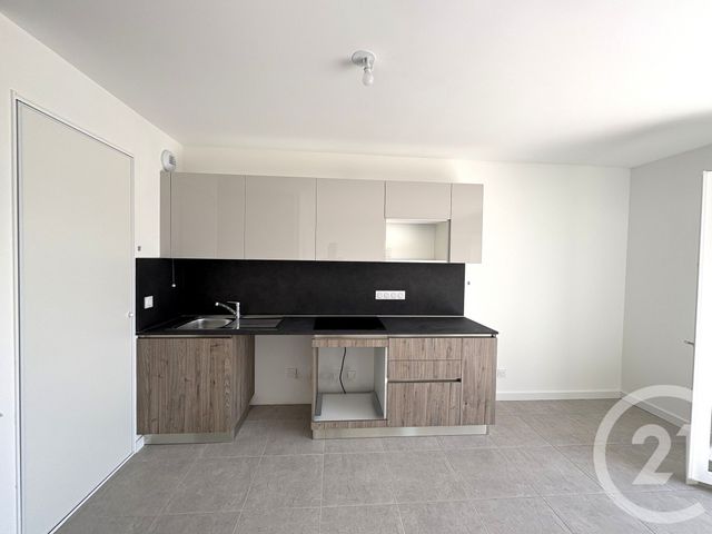 Appartement T3 à louer - 3 pièces - 64.25 m2 - RUMILLY - 74 - RHONE-ALPES - Century 21 Confiance Services