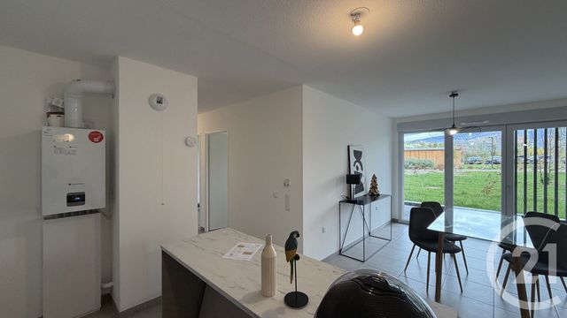 Appartement T4 à vendre - 4 pièces - 83.0 m2 - RUMILLY - 74 - RHONE-ALPES - Century 21 Confiance Services