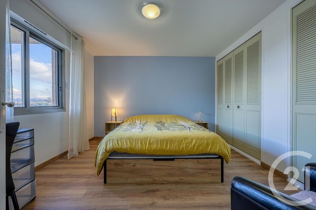 Appartement T4 à vendre - 5 pièces - 99.85 m2 - RUMILLY - 74 - RHONE-ALPES - Century 21 Confiance Services