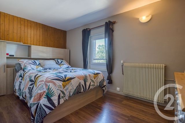 Appartement F5 à vendre - 5 pièces - 80.0 m2 - RUMILLY - 74 - RHONE-ALPES - Century 21 Confiance Services