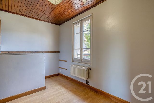 Appartement F5 à vendre - 5 pièces - 80.0 m2 - RUMILLY - 74 - RHONE-ALPES - Century 21 Confiance Services