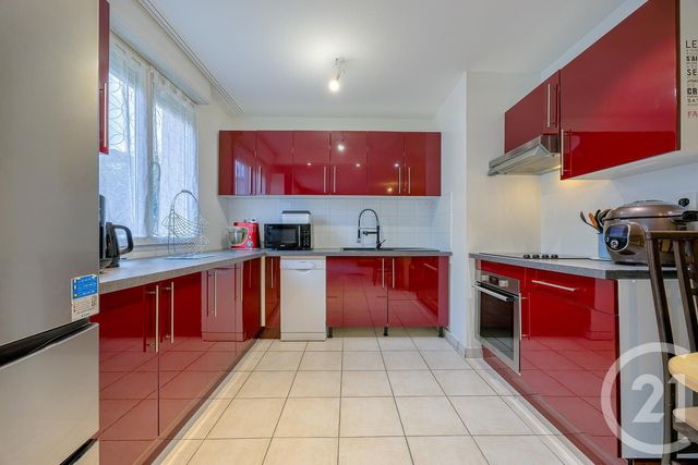 Appartement F3 à vendre - 3 pièces - 63.01 m2 - RUMILLY - 74 - RHONE-ALPES - Century 21 Confiance Services