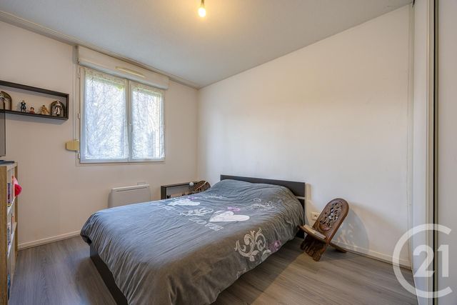 Appartement F3 à vendre - 3 pièces - 63.01 m2 - RUMILLY - 74 - RHONE-ALPES - Century 21 Confiance Services