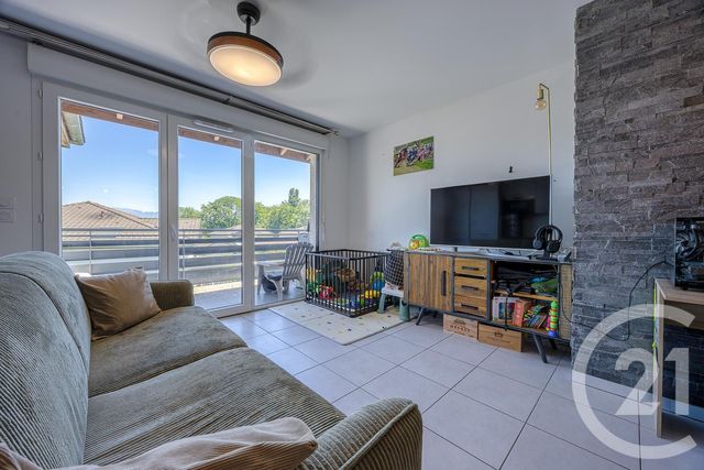 Appartement T2 à vendre - 2 pièces - 45.56 m2 - VALLIERES - 74 - RHONE-ALPES - Century 21 Confiance Services