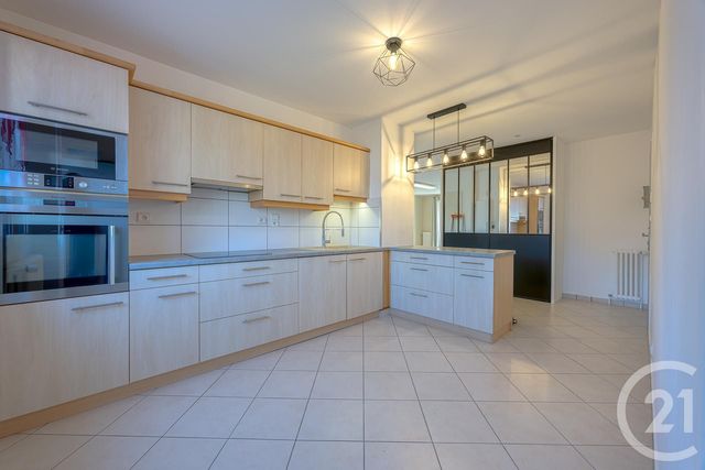 Appartement F4 à vendre - 4 pièces - 84.42 m2 - RUMILLY - 74 - RHONE-ALPES - Century 21 Confiance Services