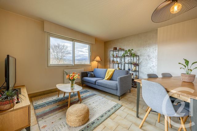 Appartement F4 à vendre - 4 pièces - 93.0 m2 - RUMILLY - 74 - RHONE-ALPES - Century 21 Confiance Services