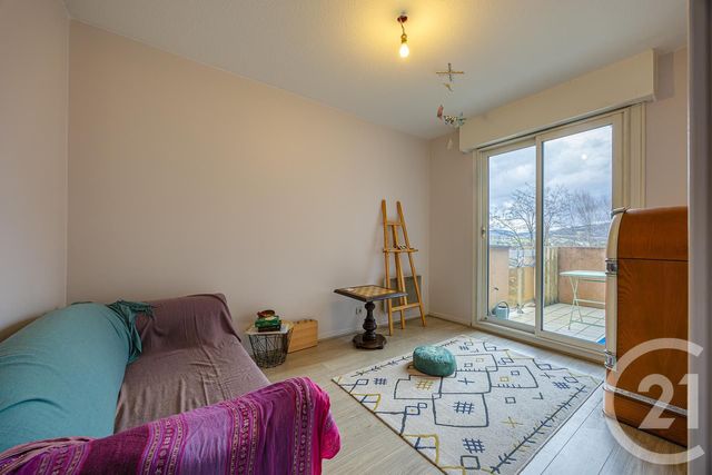 Appartement F4 à vendre - 4 pièces - 93.0 m2 - RUMILLY - 74 - RHONE-ALPES - Century 21 Confiance Services