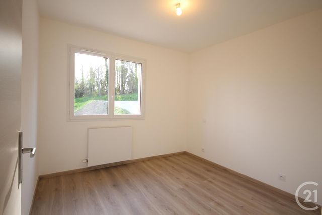 maison à louer - 5 pièces - 118.21 m2 - HAUTEVILLE SUR FIER - 74 - RHONE-ALPES - Century 21 Confiance Services