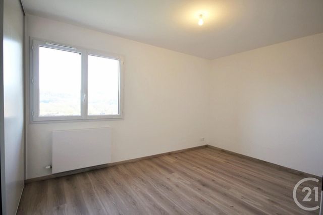 maison à louer - 5 pièces - 118.21 m2 - HAUTEVILLE SUR FIER - 74 - RHONE-ALPES - Century 21 Confiance Services