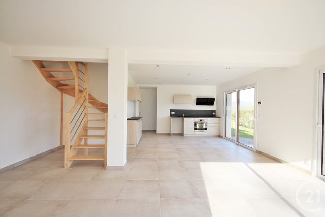 maison à louer - 5 pièces - 118.21 m2 - HAUTEVILLE SUR FIER - 74 - RHONE-ALPES - Century 21 Confiance Services