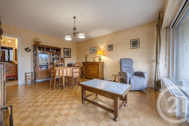 Appartement T4 à vendre - 4 pièces - 88.47 m2 - RUMILLY - 74 - RHONE-ALPES - Century 21 Confiance Services