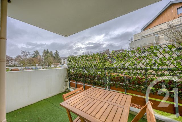 Appartement T2 à vendre - 2 pièces - 42.05 m2 - RUMILLY - 74 - RHONE-ALPES - Century 21 Confiance Services