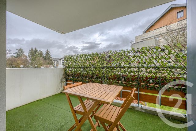 Appartement T2 à vendre - 2 pièces - 42.05 m2 - RUMILLY - 74 - RHONE-ALPES - Century 21 Confiance Services