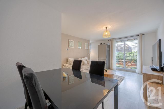 Appartement T2 à vendre - 2 pièces - 42.05 m2 - RUMILLY - 74 - RHONE-ALPES - Century 21 Confiance Services