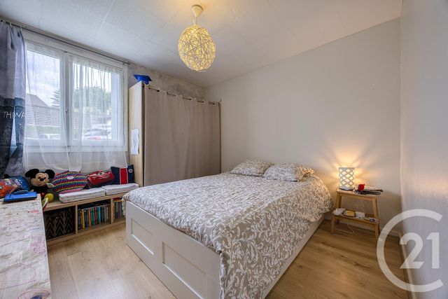 Appartement F5 à vendre - 5 pièces - 97.98 m2 - RUMILLY - 74 - RHONE-ALPES - Century 21 Confiance Services