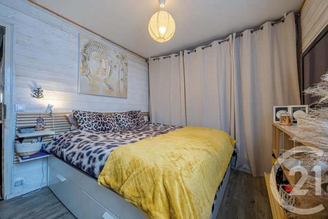 Appartement F5 à vendre - 5 pièces - 97.98 m2 - RUMILLY - 74 - RHONE-ALPES - Century 21 Confiance Services