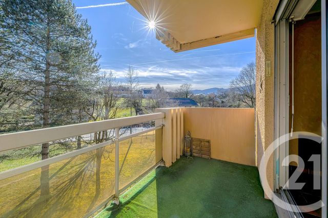 Appartement F3 à vendre - 3 pièces - 102.0 m2 - RUMILLY - 74 - RHONE-ALPES - Century 21 Confiance Services