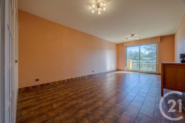 Appartement F3 à vendre - 3 pièces - 102.0 m2 - RUMILLY - 74 - RHONE-ALPES - Century 21 Confiance Services