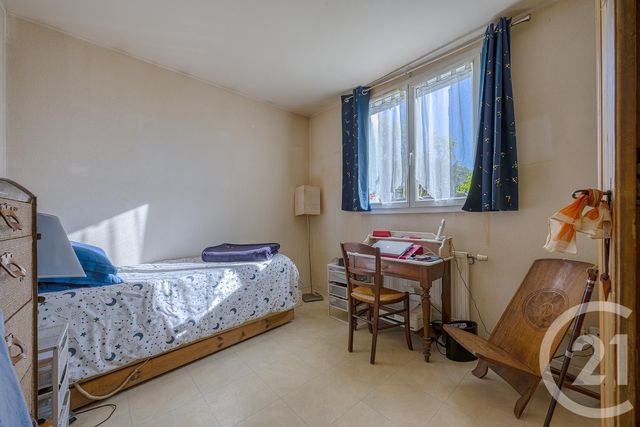 Appartement à vendre - 3 pièces - 46.54 m2 - RUMILLY - 74 - RHONE-ALPES - Century 21 Confiance Services