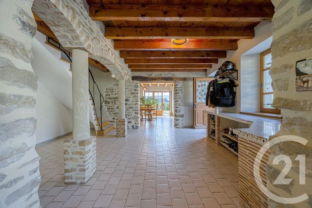 maison à vendre - 9 pièces - 340.69 m2 - MASSINGY - 74 - RHONE-ALPES - Century 21 Confiance Services