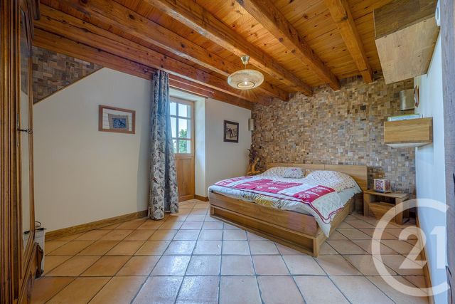 maison à vendre - 9 pièces - 340.69 m2 - MASSINGY - 74 - RHONE-ALPES - Century 21 Confiance Services