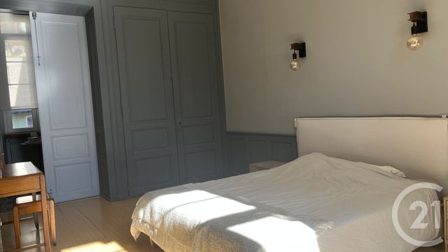 Appartement F4 à louer - 5 pièces - 120.86 m2 - RUMILLY - 74 - RHONE-ALPES - Century 21 Confiance Services